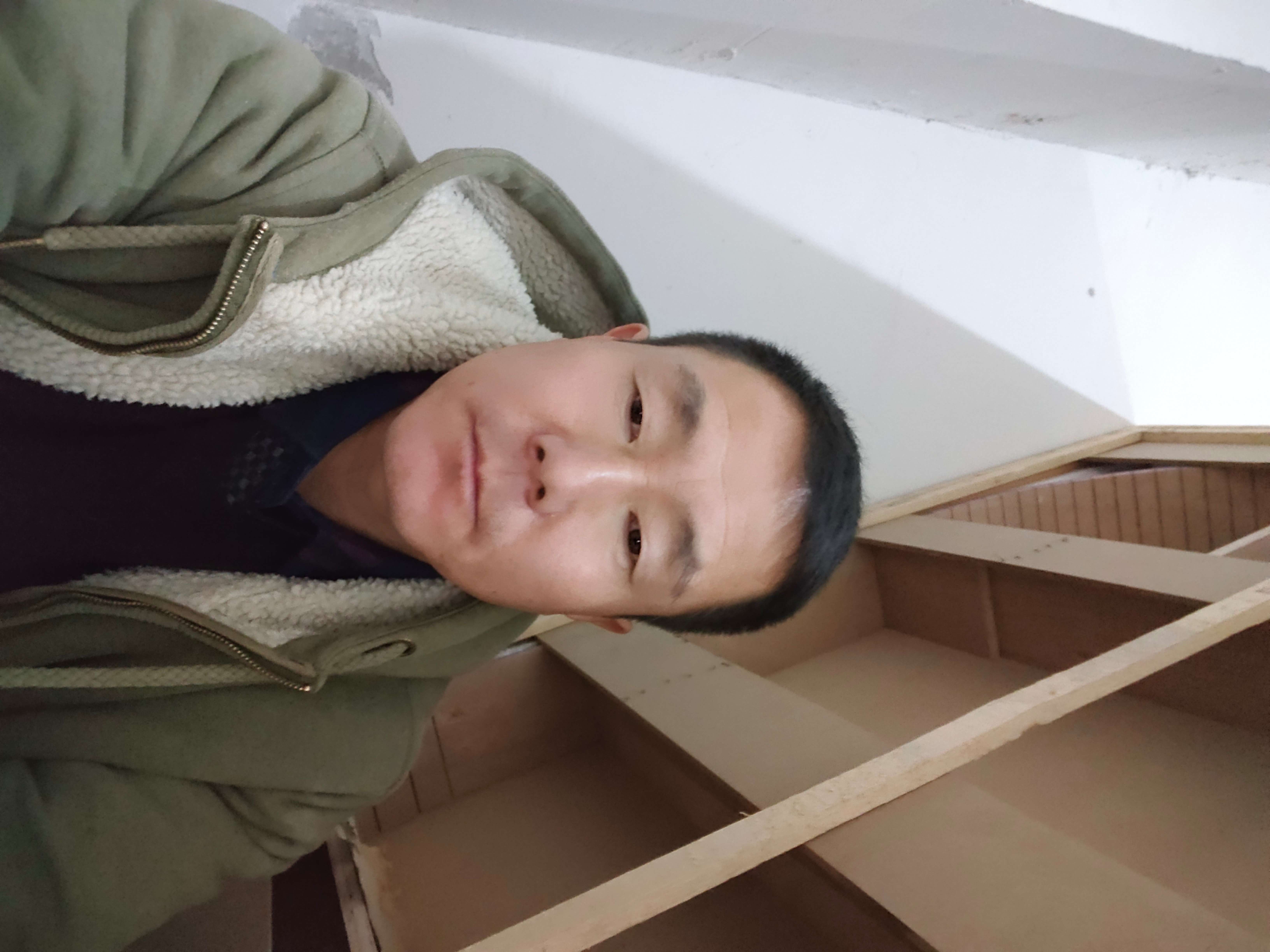 馬富東