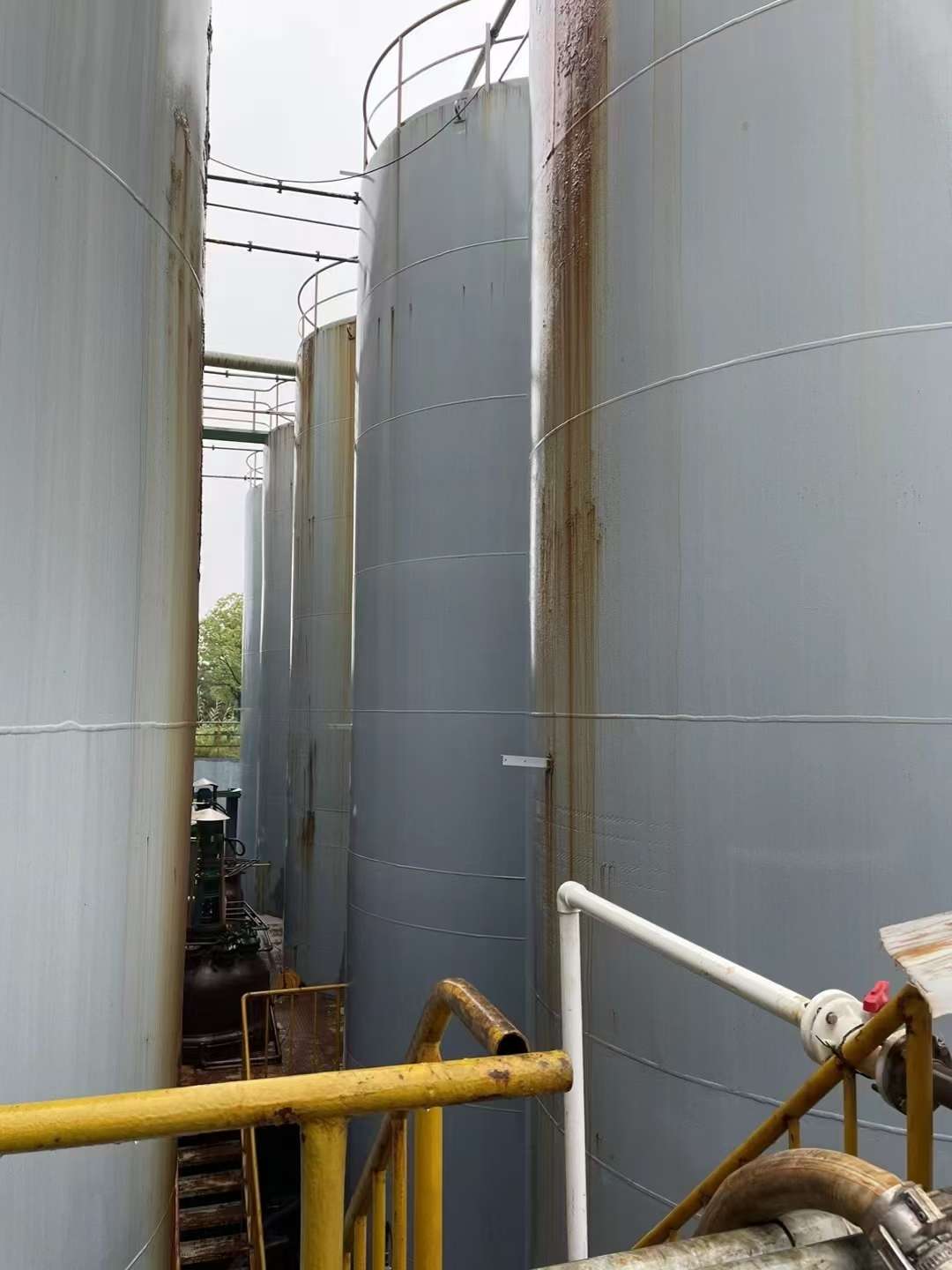 立式鋼襯塑儲(chǔ)罐